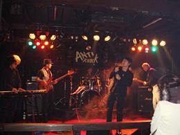 2011 12/6 VhANTINOCK